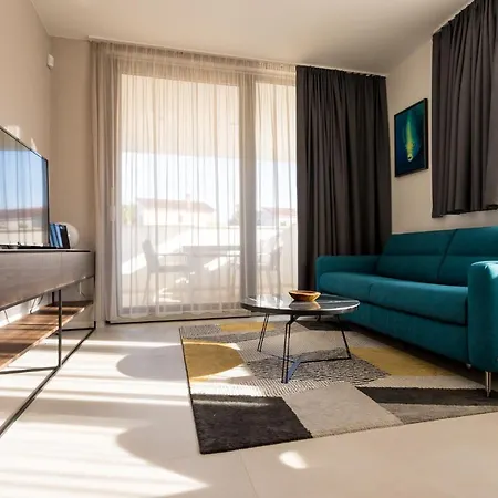 Piano Residences * Vantacici