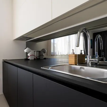 Piano Apartment