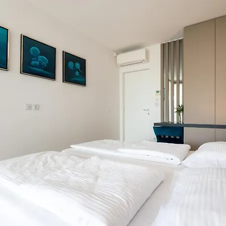 Piano Residences * Vantacici