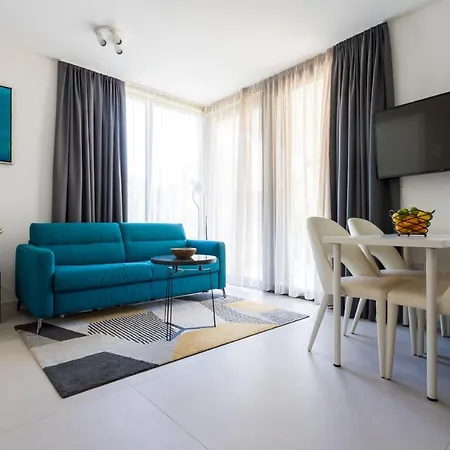 Piano Apartment