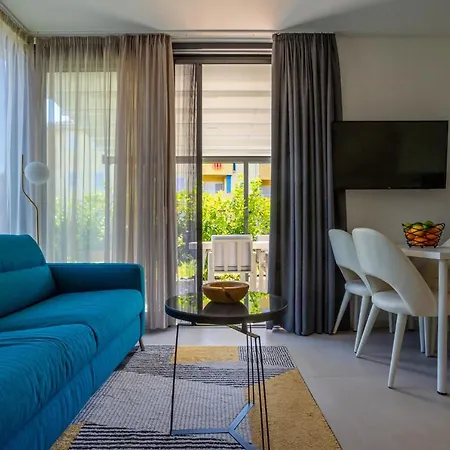 شقة Piano Residences *