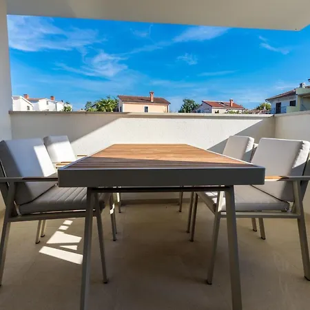 Piano Residences شقة *